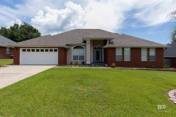 25208 Lakeland Drive, Loxley, AL 36551