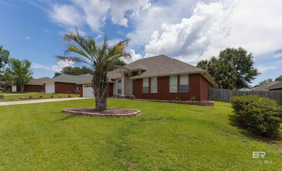 25208 Lakeland Drive, Loxley, AL 36551 - Image #2