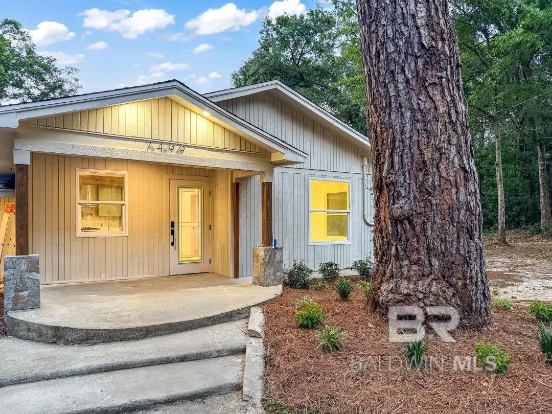 7498 Pinehill Road, Daphne, AL 36526 - Image #1
