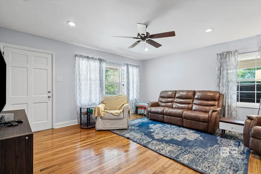 5609 Diane Court, Mobile, AL 36618 - Image #3