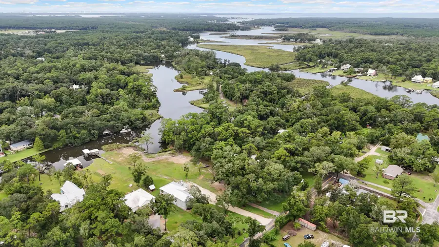 18818 James Road, Gulf Shores, AL 36542 - Image #3