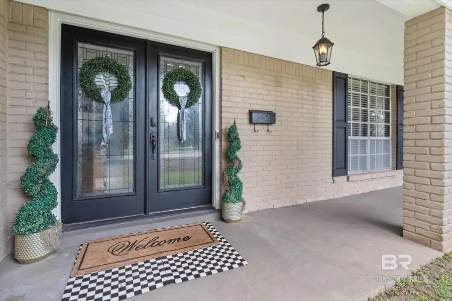 254 Woodlands Avenue, Mobile, AL 36607 - Image #3