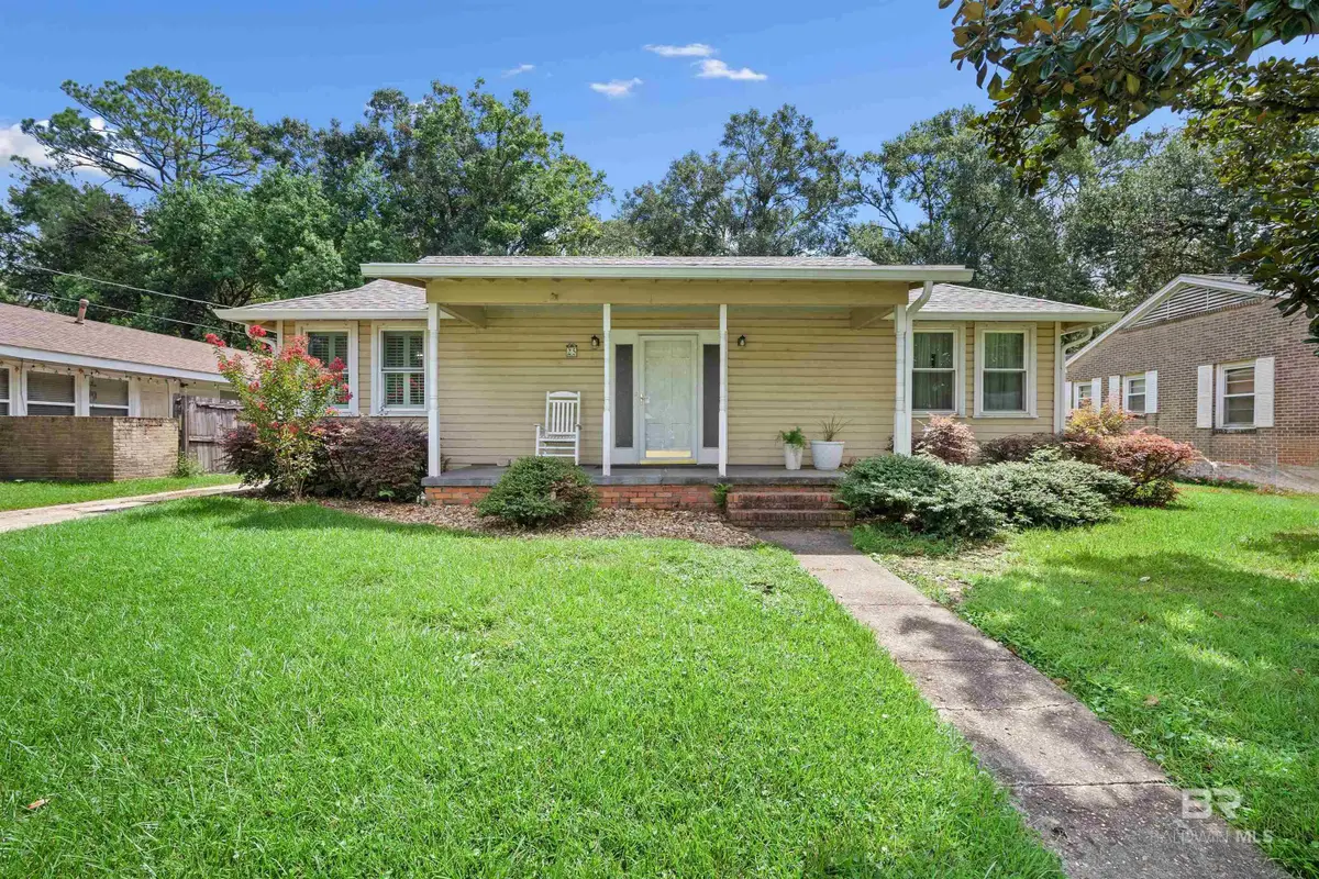 25 W Chadwick Drive, Mobile, AL 36606 - Image #1
