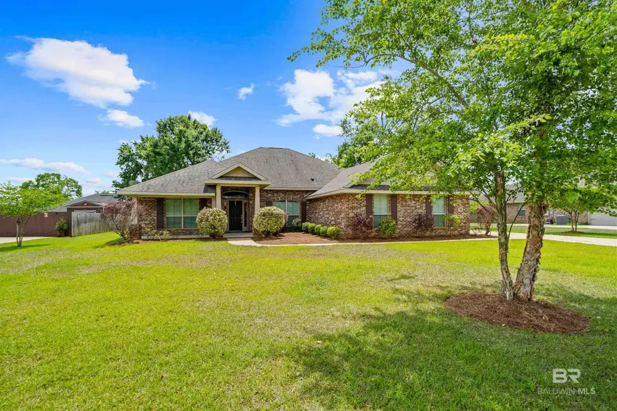 728 Edinburgh Avenue, Foley, AL 36535 - Image #2