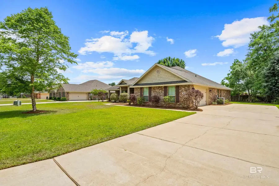 728 Edinburgh Avenue, Foley, AL 36535 - Image #3