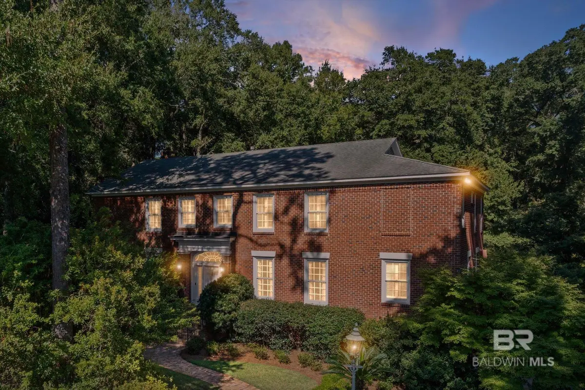 111 E Pinebrook Drive, Mobile, AL 36608 - Image #1