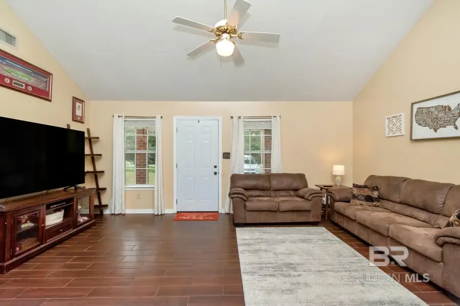 2374 Club House Road, Mobile, AL 36605 - Image #3