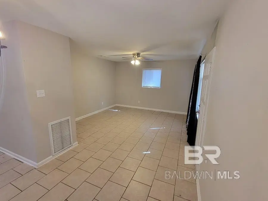 4118 Seabreeze Road, Mobile, AL 36609 - Image #2