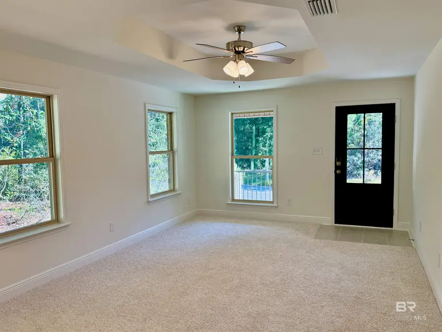 1124 Forest Glen Drive, Mobile, AL 36618 - Image #2