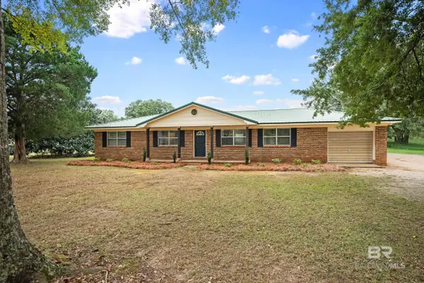 23915 County Road 85, Robertsdale, AL 36567
