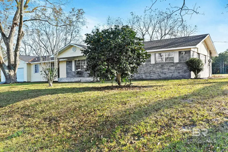 21267 Loop Road, Andalusia, AL 36421 - Image #2