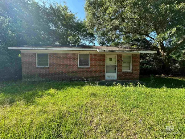 2007 Balthrop Street, Mobile, AL 36617