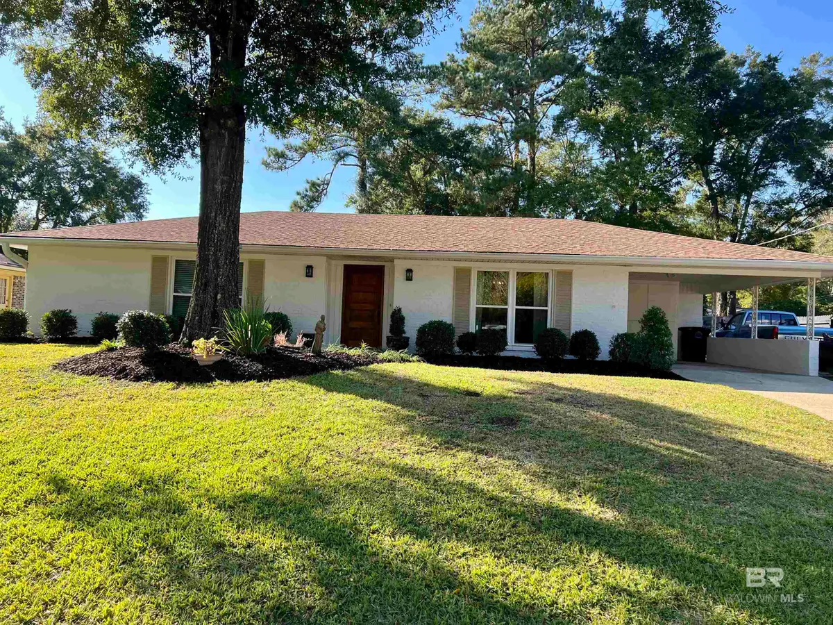 77 Paddock Drive, Fairhope, AL 36532 - Image #1