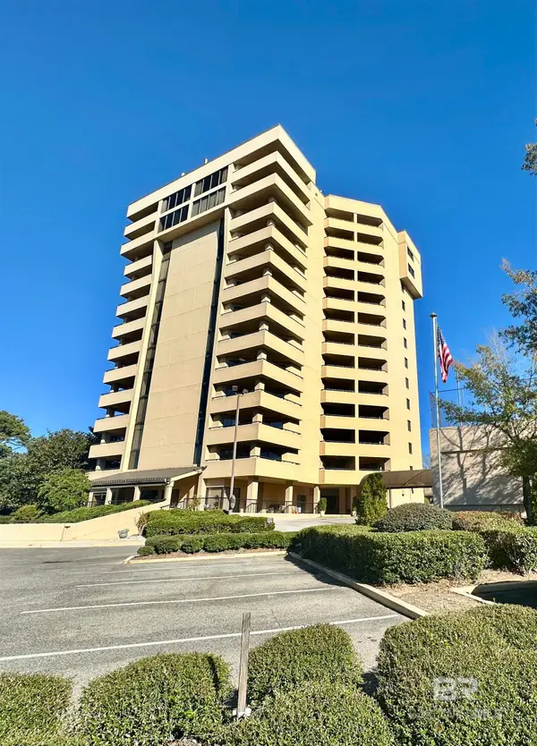 100 Tower Drive #403, Daphne, AL 36526