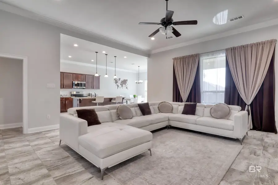 992 Dalton Circle, Foley, AL 36535 - Image #2