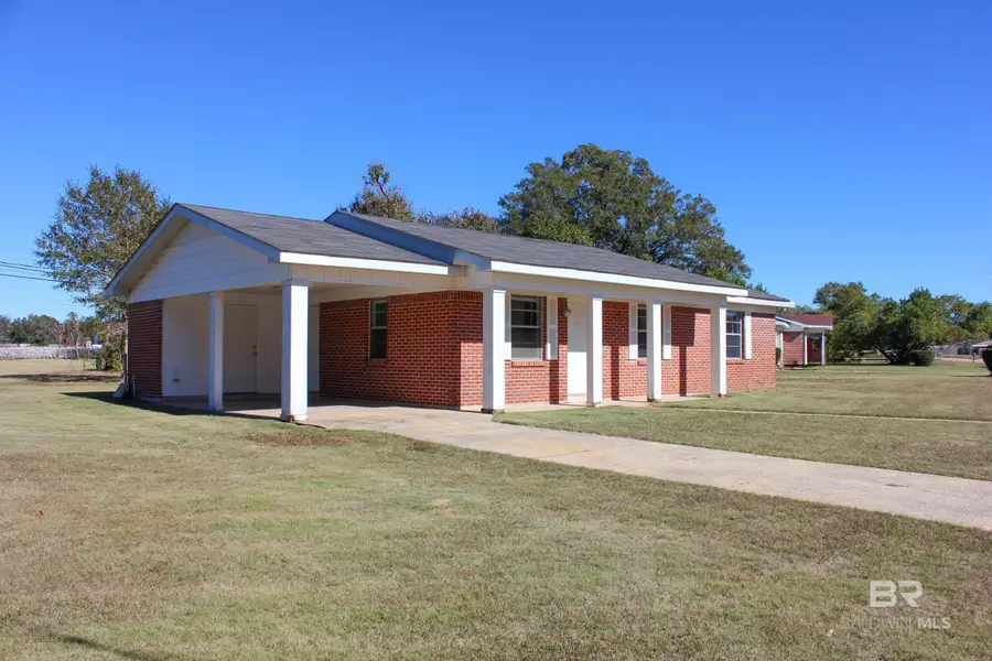 141 Holt Street, Flomaton, AL 36441 - Image #2