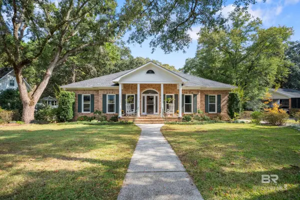 1437 E Regency Oaks Drive, Mobile, AL 36609
