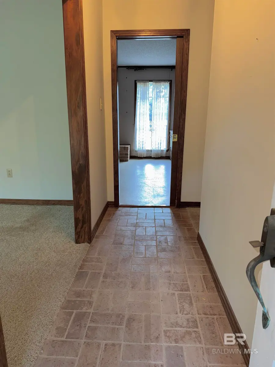 8021 Yorkhaven Road, Mobile, AL 36695 - Image #3