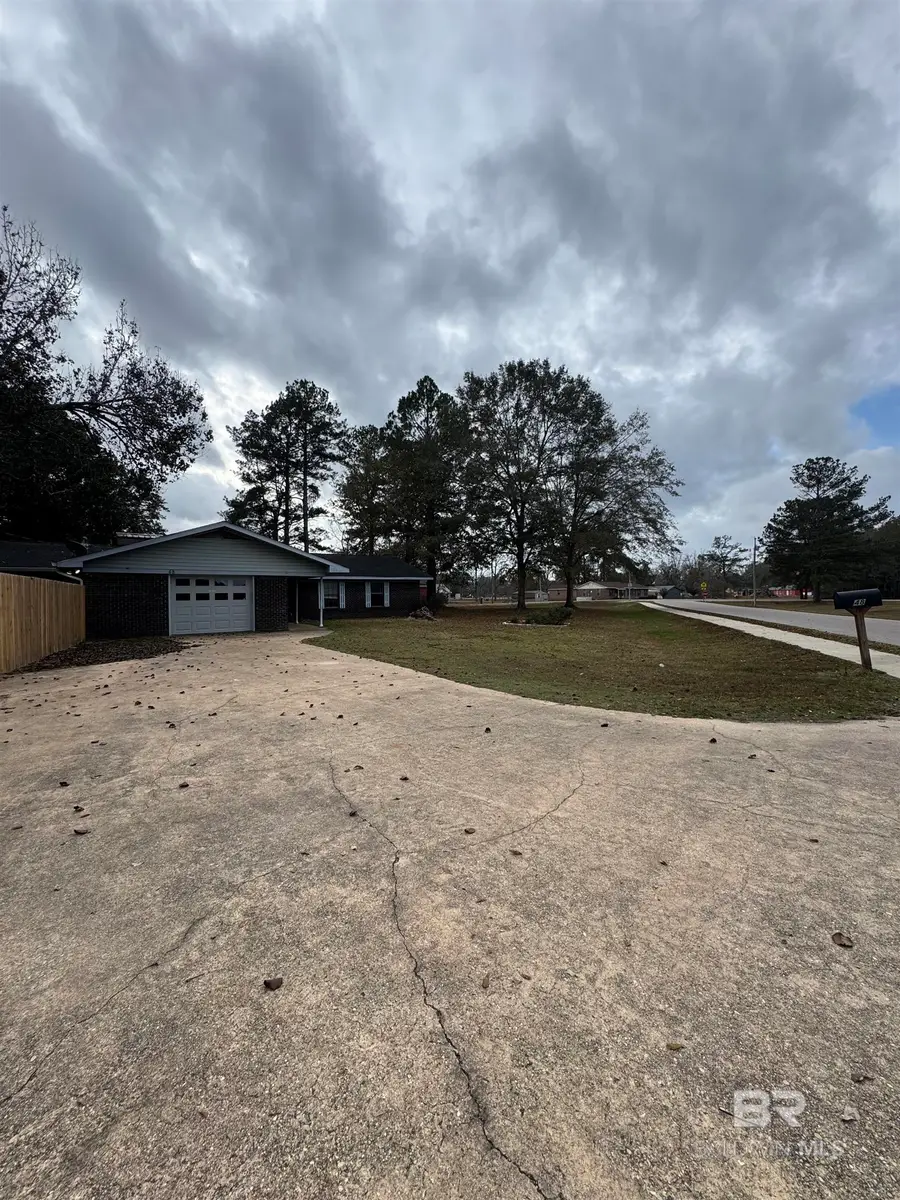 48 Hunter Circle, Monroeville, AL 36460 - Image #3