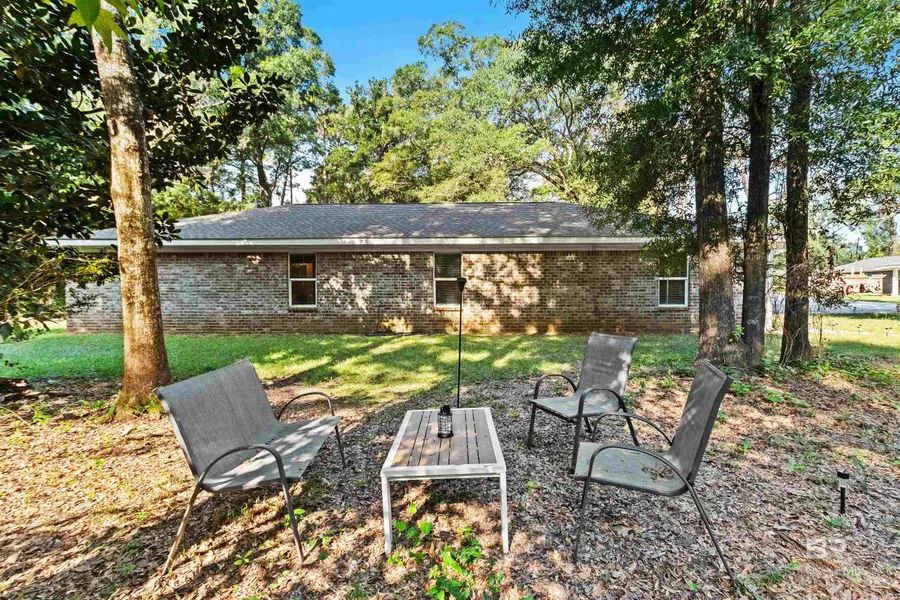 1933 Wildwood Place, Mobile, AL 36609 - #3
