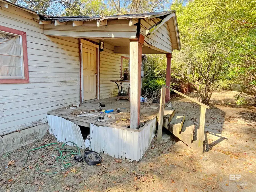 726 Travis Street, Brewton, AL 36426 - Image #3