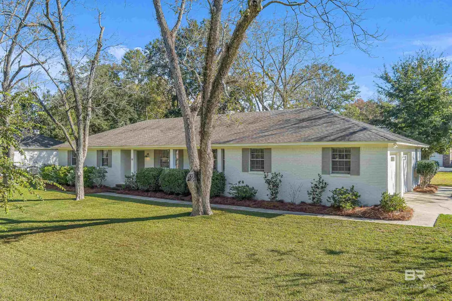 18 Blue Island Avenue, Fairhope, AL 36532 - Image #3