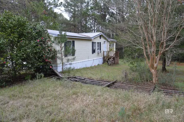 23501 Oasis Boulevard, Robertsdale, AL 36567