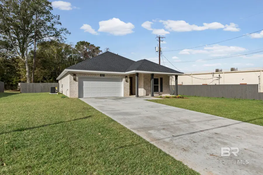 810 Wildwood Drive, Mobile, AL 36693 - Image #2