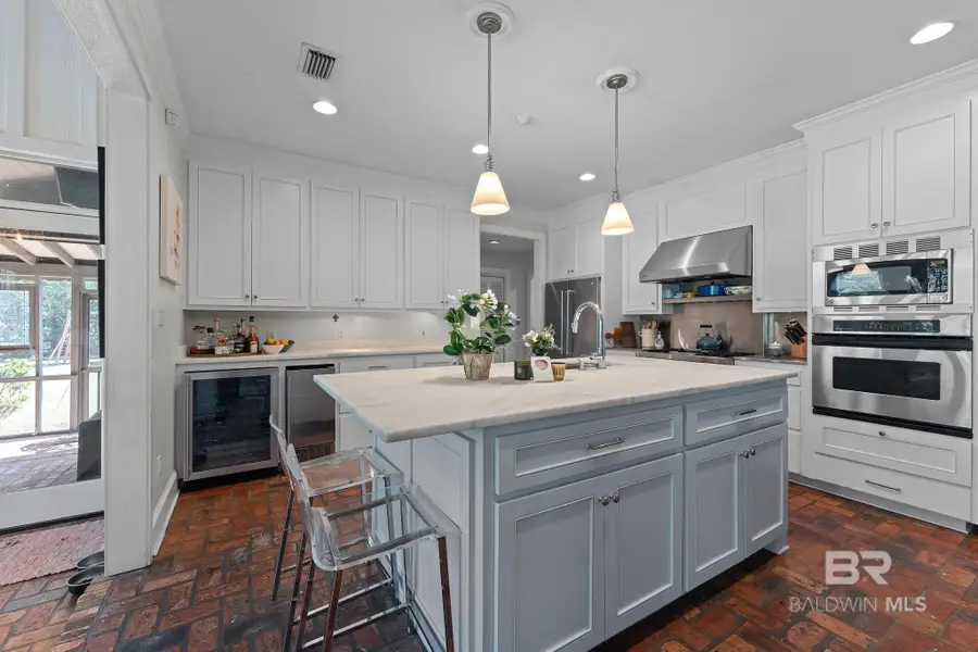 18318 Woodland Drive, Fairhope, AL 36532 - Image #3