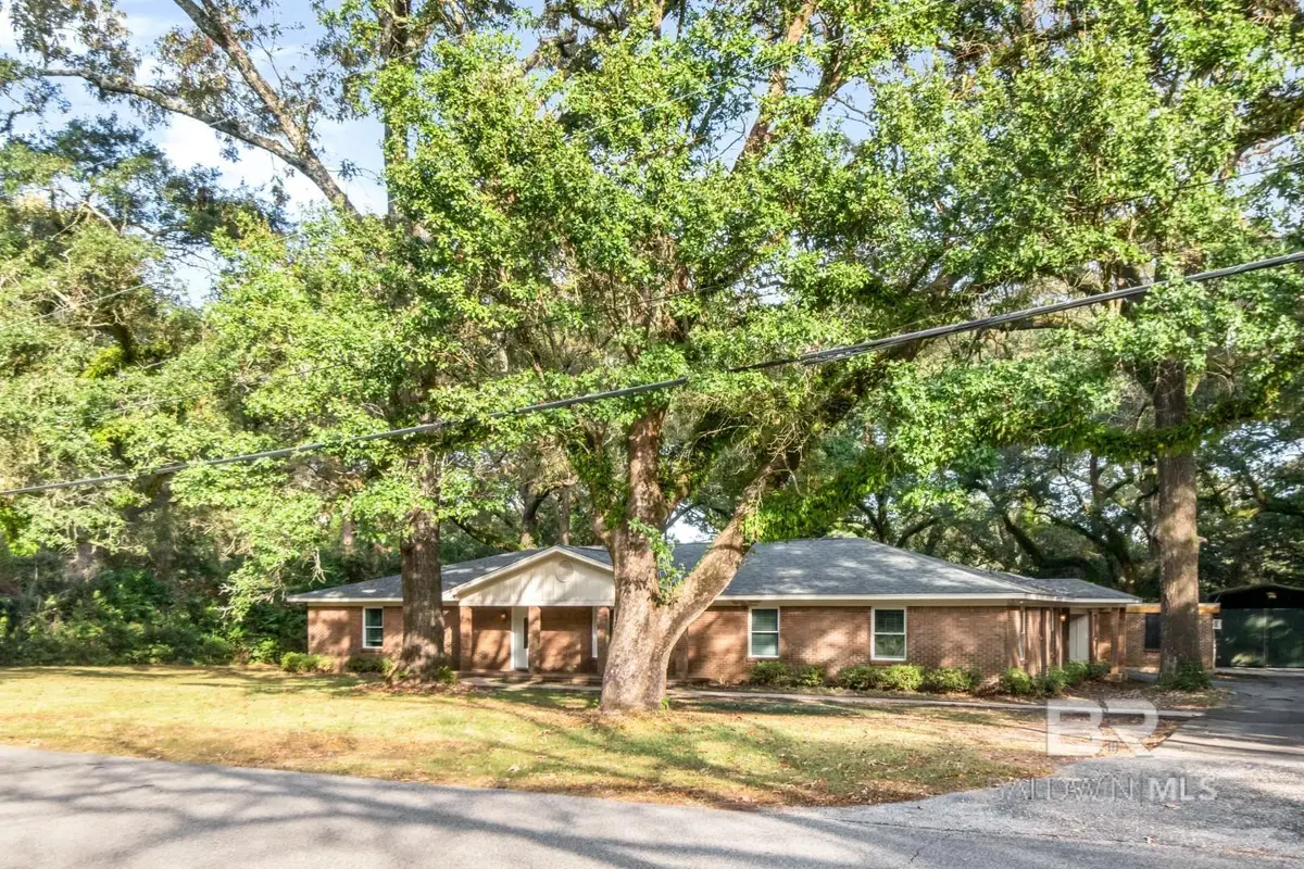 913 Cottage Hill Avenue, Mobile, AL 36693 - Image #1
