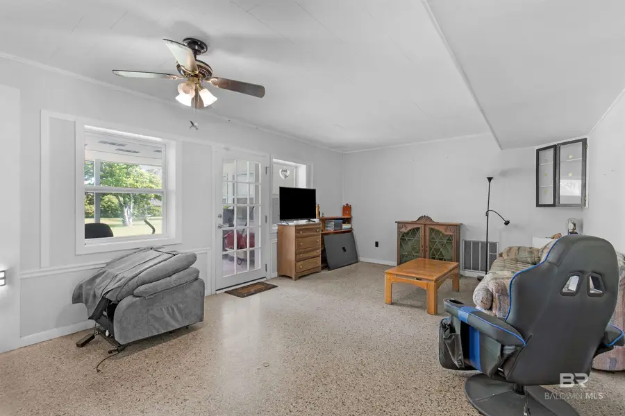 300 W Pedigo Avenue, Foley, AL 36535 - Image #3