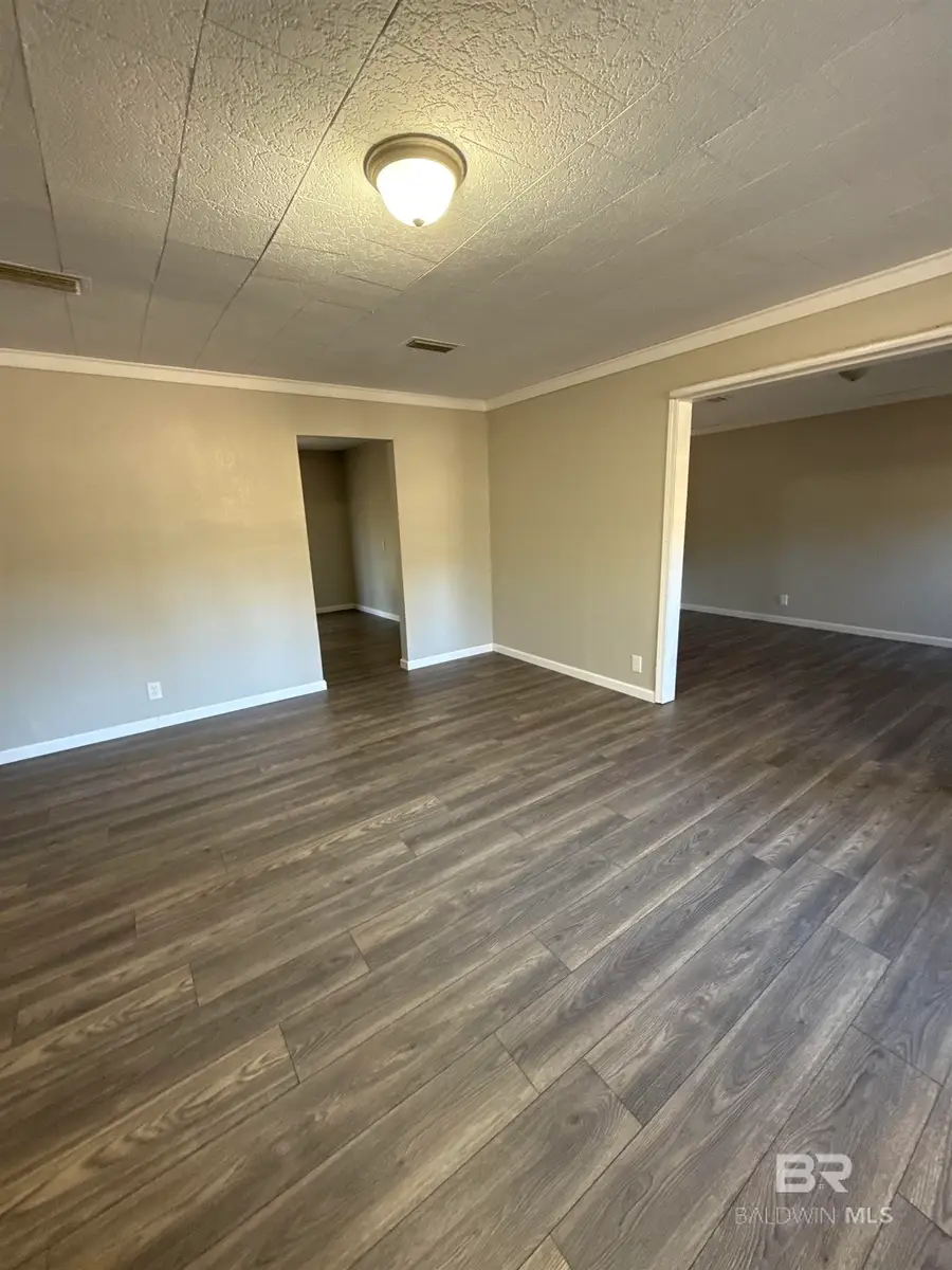 32 Slate Street, Atmore, AL 36502 - Image #3