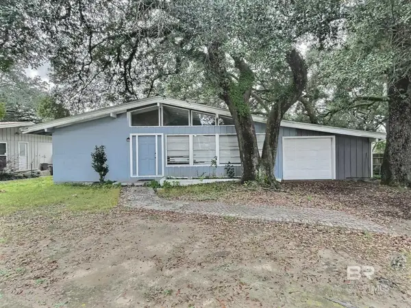 5609 Fairview Drive, Pensacola, FL 32505