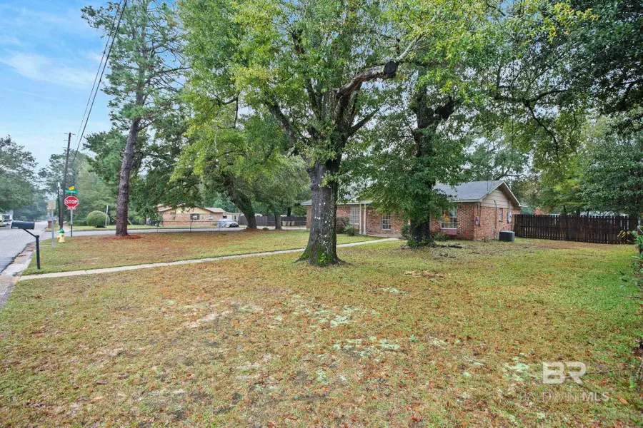 1701 Phillips Lane, Mobile, AL 36618 - Image #3