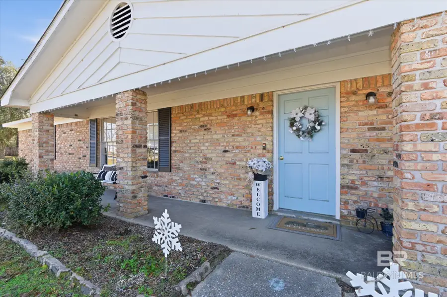 6 Oak Avenue, Satsuma, AL 36572 - Image #3