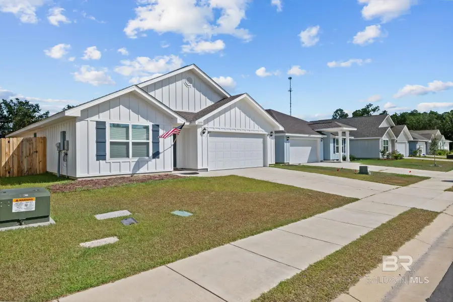 22535 Aleutian Avenue, Foley, AL 36535 - Image #3