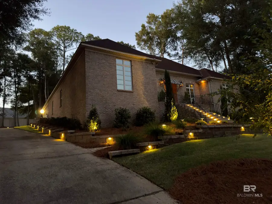 224 North Circle, Fairhope, AL 36532 - Image #2
