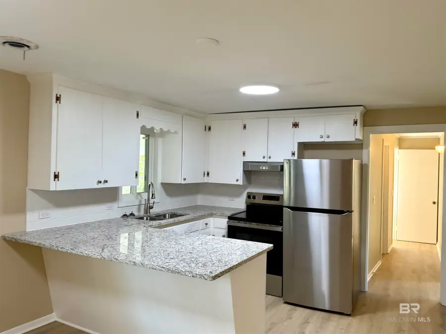 201 S Stuart Street, Foley, AL 36535 - Image #3