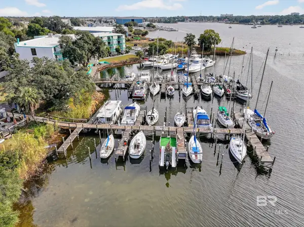 3611 Navy Boulevard, Pensacola, FL 32507