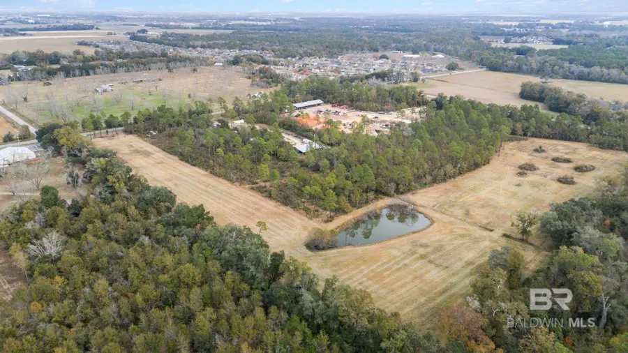 18520 Underwood Road, Foley, AL 36535 - Image #2
