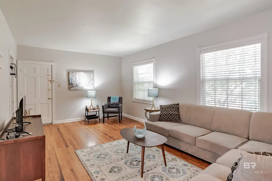 214 Upham Street #7C, Mobile, AL 36607 - Image #2