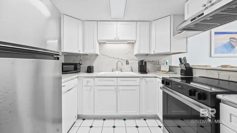 517 E Beach Boulevard #3C, Gulf Shores, AL 36542 - Image #3