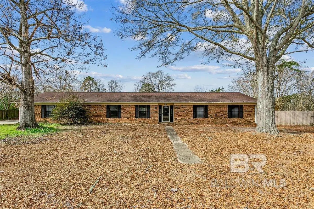 295 Columbus Circle, Brewton, AL 36426 - #1