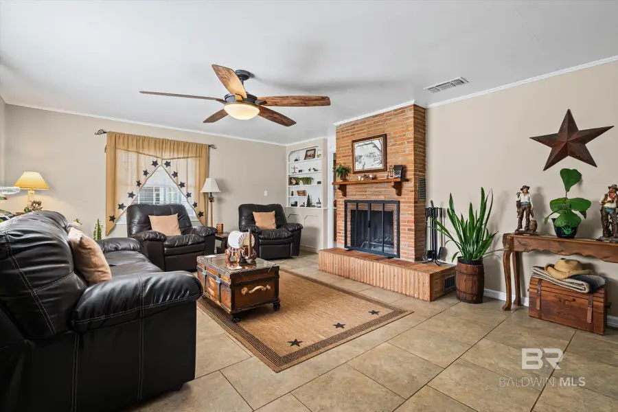 302 W Jefferson Street, Summerdale, AL 36580 - Image #3