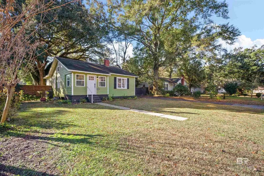 3053 Calais Street, Mobile, AL 36606 - #2