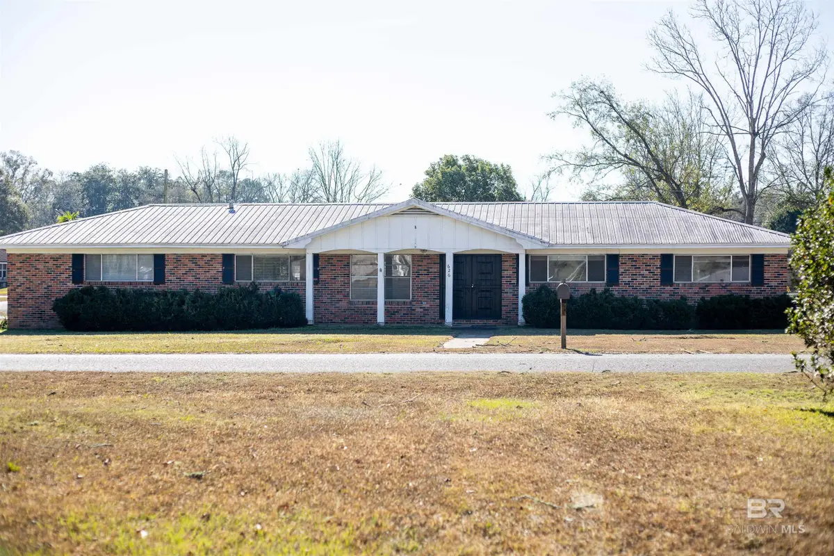 626 E Myrtle Avenue, Foley, AL 36535 - Image #1