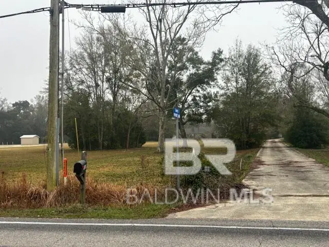 8356 Gayfer Road Ext, Fairhope, AL 36532 - Image #2