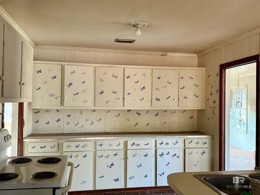 108 Lakeview Circle, Brewton, AL 36426 - Image #2