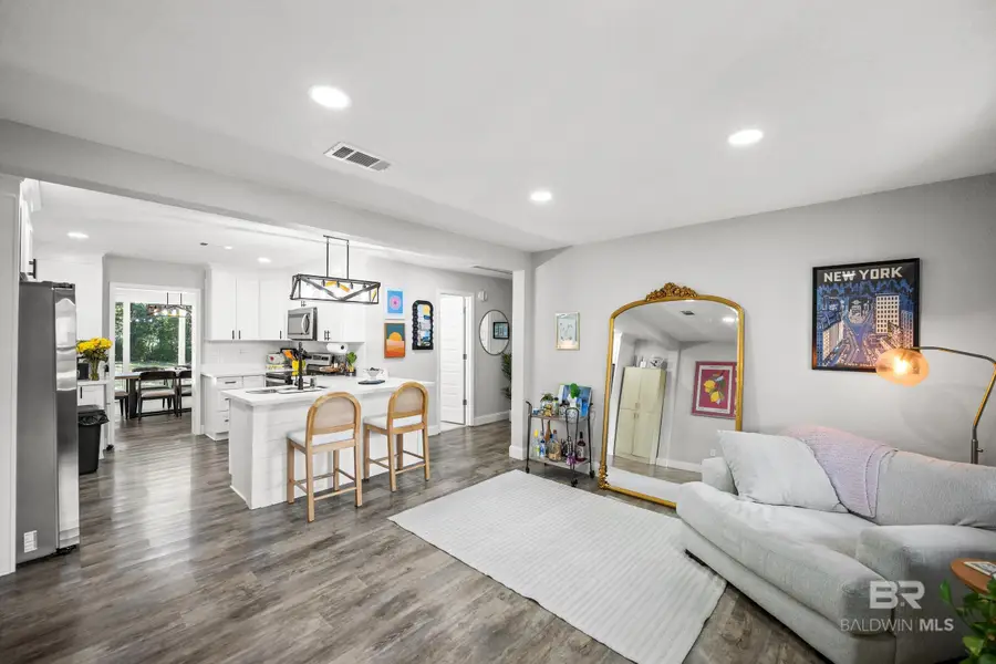 4602 N Sunset Drive, Mobile, AL 36608 - Image #3