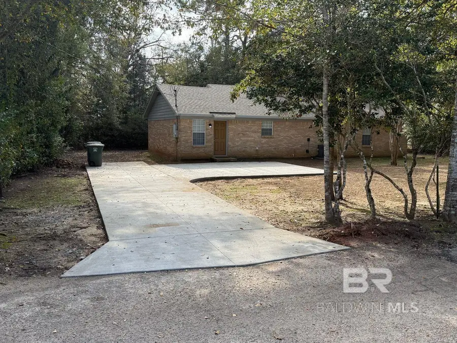 317 E Orange Avenue, Foley, AL 36535 - Image #2